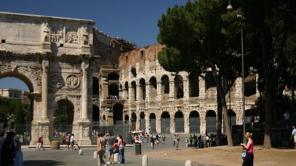 Colosseo e Arco Trionfale