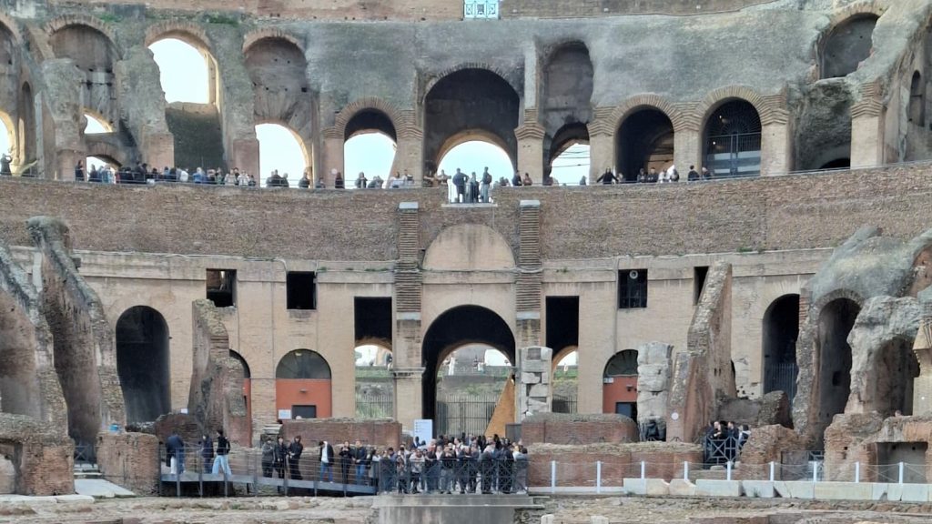 L'interno del Colosseo
