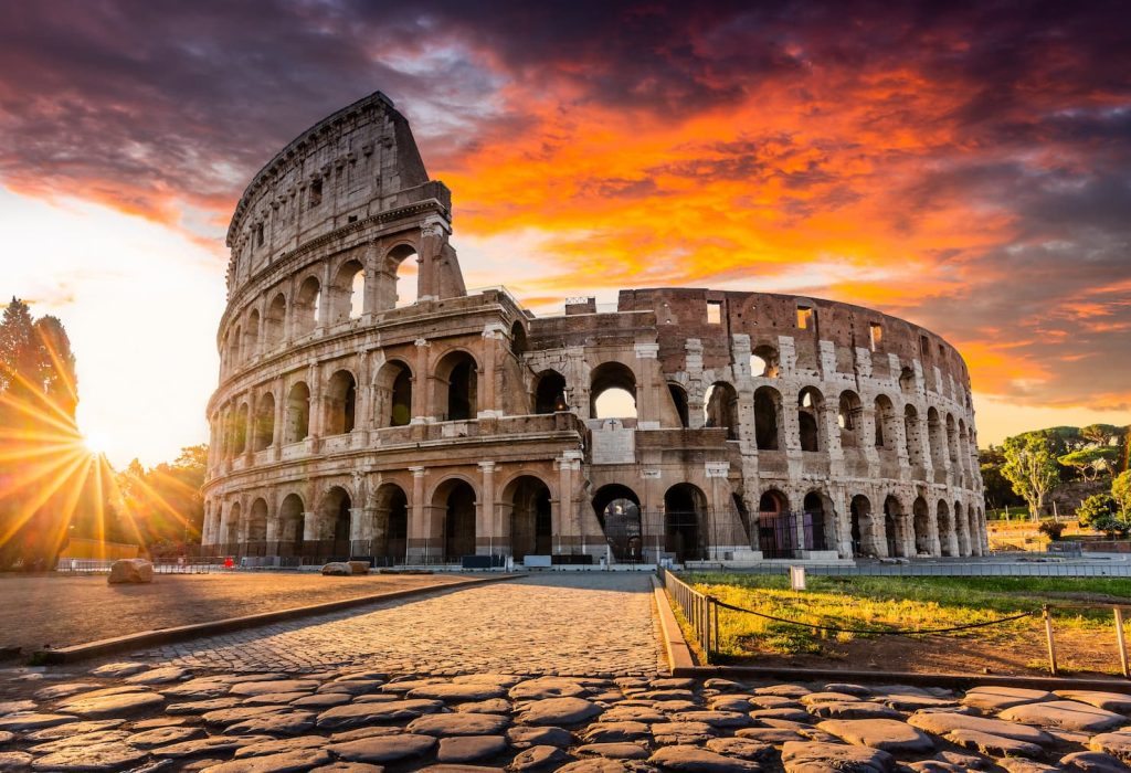 where to photograph the coliseum